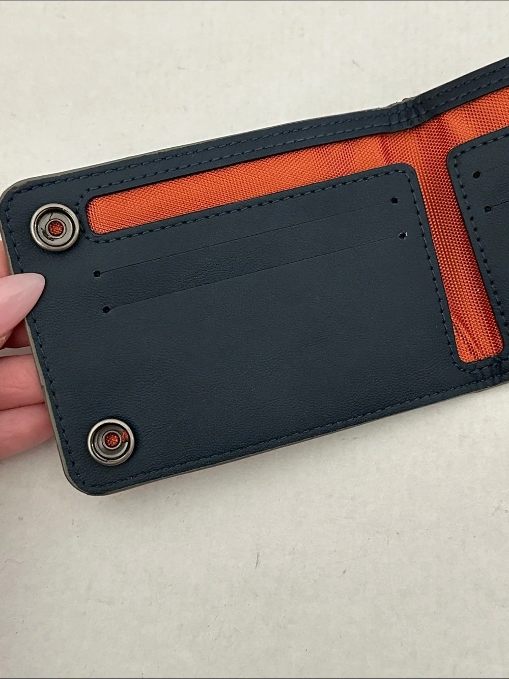 NARUTO Hidden Leaf Village Bifold Wallet with Chain - Gray & Orange